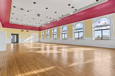 717 Michigan Avenue, La Porte, IN 46350 - Photo 7