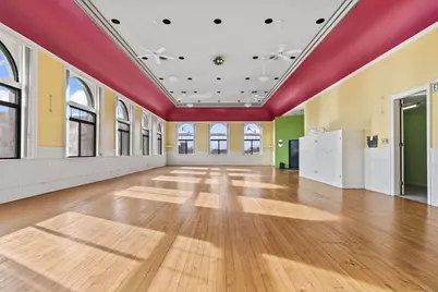 717 Michigan Avenue, La Porte, IN 46350 - Photo 11