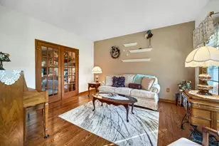 839 Hunter Dr, Westville, IN 46391 - Photo 5