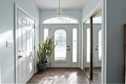 7540 W 92nd Avenue, Crown Point, IN 46307 - Photo 3