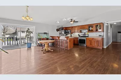 7540 W 92nd Avenue, Crown Point, IN 46307 - Photo 9