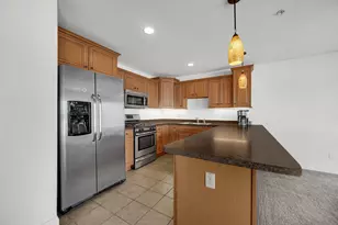 11010 Beacon Ct, Saint John, IN 46373 - Photo 5