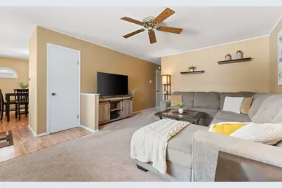 9320 Forrest Drive, Highland, IN 46322 - Photo 9