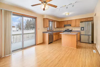 9082 Dallas Place, Crown Point, IN 46307 - Photo 5