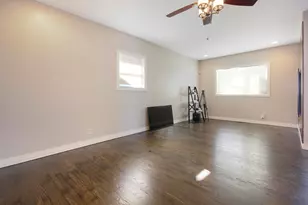 6327 Garfield Ave, Hammond, IN 46324 - Photo 3