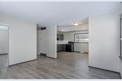 4110 Alabama Street, Hobart, IN 46342 - Photo 9