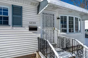 4110 Alabama St, Hobart, IN 46342 - Photo 5