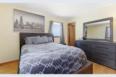 225 Dogwood Drive, Chesterton, IN 46304 - Photo 9