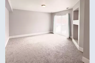 7235 E 1st Avenue, Gary, IN 46403 - Photo 5