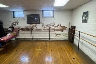 211 W 10th St, Michigan City, IN 46360 - Photo 9