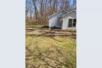 2240 S 350 E, Knox, IN 46534 - Photo 41