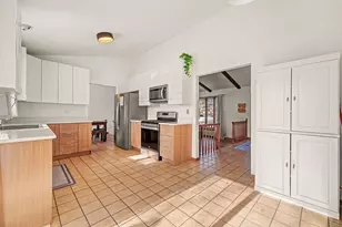 931 Evergreen Ln, Schererville, IN 46375 - Photo 9