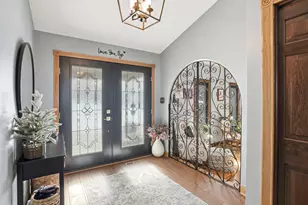 12022 W 90th Ave, Saint John, IN 46373 - Photo 5