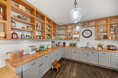 13053 Bluestem Drive, Saint John, IN 46373 - Photo 19