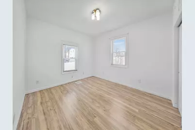 820 Brown Street, Valparaiso, IN 46383 - Photo 7