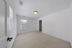 357 S Greenwich St, Valparaiso, IN 46383 - Photo 9