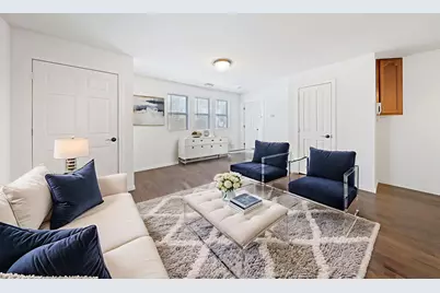 357 S Greenwich Street #6, Valparaiso, IN 46383 - Photo 3