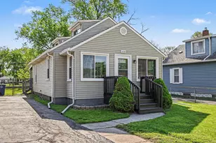 2733 Vermillion St, Lake Station, IN 46405 - Photo 3