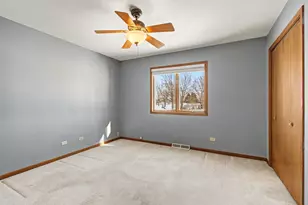 9679 E Oakridge Dr, Saint John, IN 46373 - Photo 19