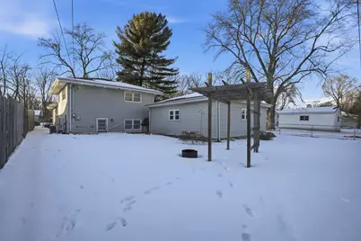 1455 Mississippi Place, Hobart, IN 46342 - Photo 7