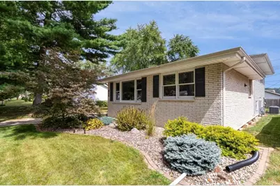 1455 Mississippi Place, Hobart, IN 46342 - Photo 3