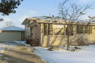 1455 Mississippi Pl, Hobart, IN 46342 - Photo 27