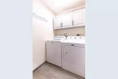 221 W Howard Street, Brook, IN 47922 - Photo 7