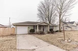 221 W Howard St, Brook, IN 47922 - Photo 19