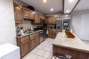 221 W Howard St, Brook, IN 47922 - Photo 3