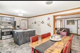 313 Beverly Ct, Michigan City, IN 46360 - Photo 3