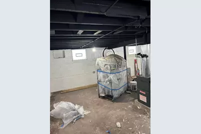 647 Vermont Street, Gary, IN 46402 - Photo 19