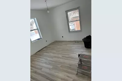 647 Vermont Street, Gary, IN 46402 - Photo 17