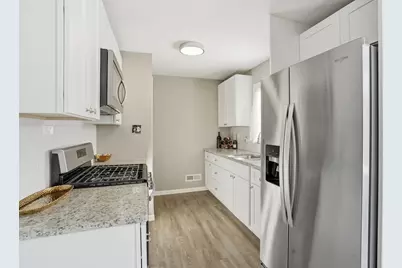 537 E 161st Place, South Holland, IL 60473 - Photo 7