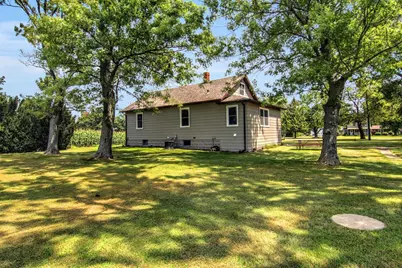 10040 N 1000 W, Demotte, IN 46310 - Photo 5