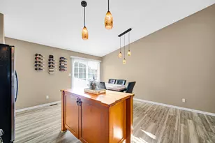 2799 W 84th Ln, Merrillville, IN 46410 - Photo 7