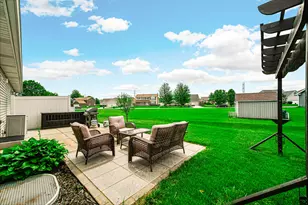 2799 W 84th Ln, Merrillville, IN 46410 - Photo 25