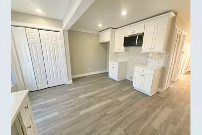 1563 177th Place, Hammond, IN 46324 - Photo 7