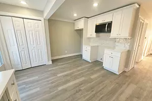 1563 177th Pl, Hammond, IN 46324 - Photo 7