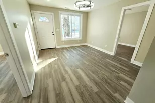 1563 177th Pl, Hammond, IN 46324 - Photo 3