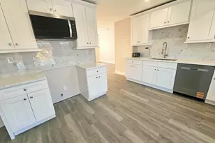 1563 177th Pl, Hammond, IN 46324 - Photo 9