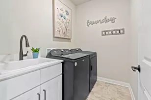 6367 Jasmine Ave, Portage, IN 46368 - Photo 19