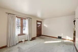 624 N West St, Crown Point, IN 46307 - Photo 11