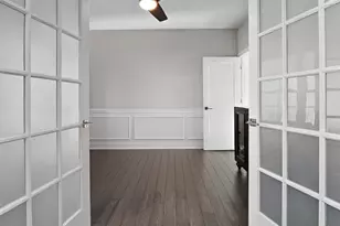 9317 Michigan Dr, Crown Point, IN 46307 - Photo 7