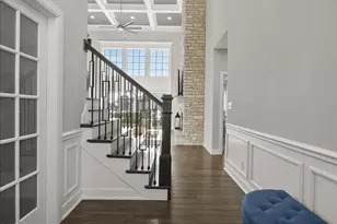 9317 Michigan Dr, Crown Point, IN 46307 - Photo 5