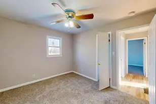 218 N Ash St, Hobart, IN 46342 - Photo 19