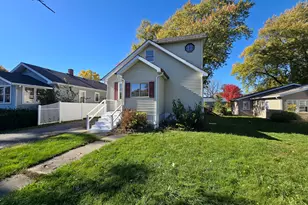 218 N Ash St, Hobart, IN 46342 - Photo 3