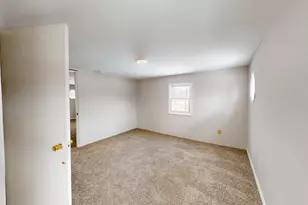 218 N Ash St, Hobart, IN 46342 - Photo 35