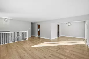 2008 Sir Richard Rd, Schererville, IN 46375 - Photo 5