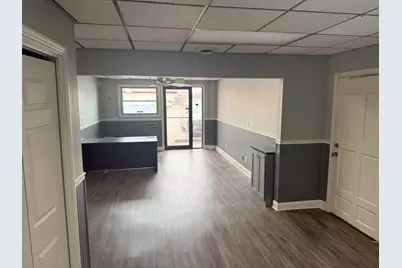 821 W Glen Park Avenue, Griffith, IN 46319 - Photo 5