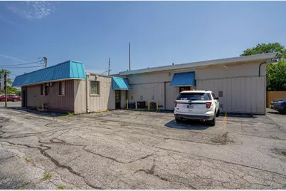 821 W Glen Park Avenue, Griffith, IN 46319 - Photo 15